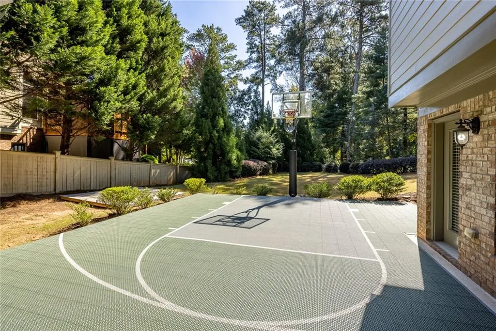 6312 Mount Vernon Oaks Drive, Sandy Springs, Georgia 30328, 5 Bedrooms Bedrooms, ,4 BathroomsBathrooms,Residential,Sold,6312 Mount Vernon Oaks Drive,6959108