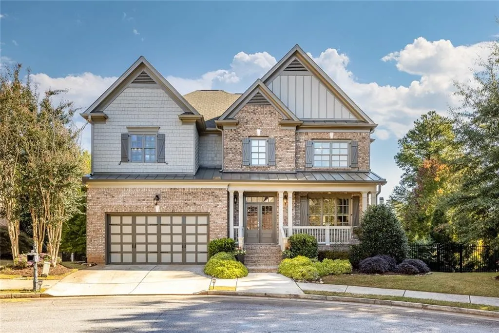 6312 Mount Vernon Oaks Drive, Sandy Springs, Georgia 30328, 5 Bedrooms Bedrooms, ,4 BathroomsBathrooms,Residential,Sold,6312 Mount Vernon Oaks Drive,6959108