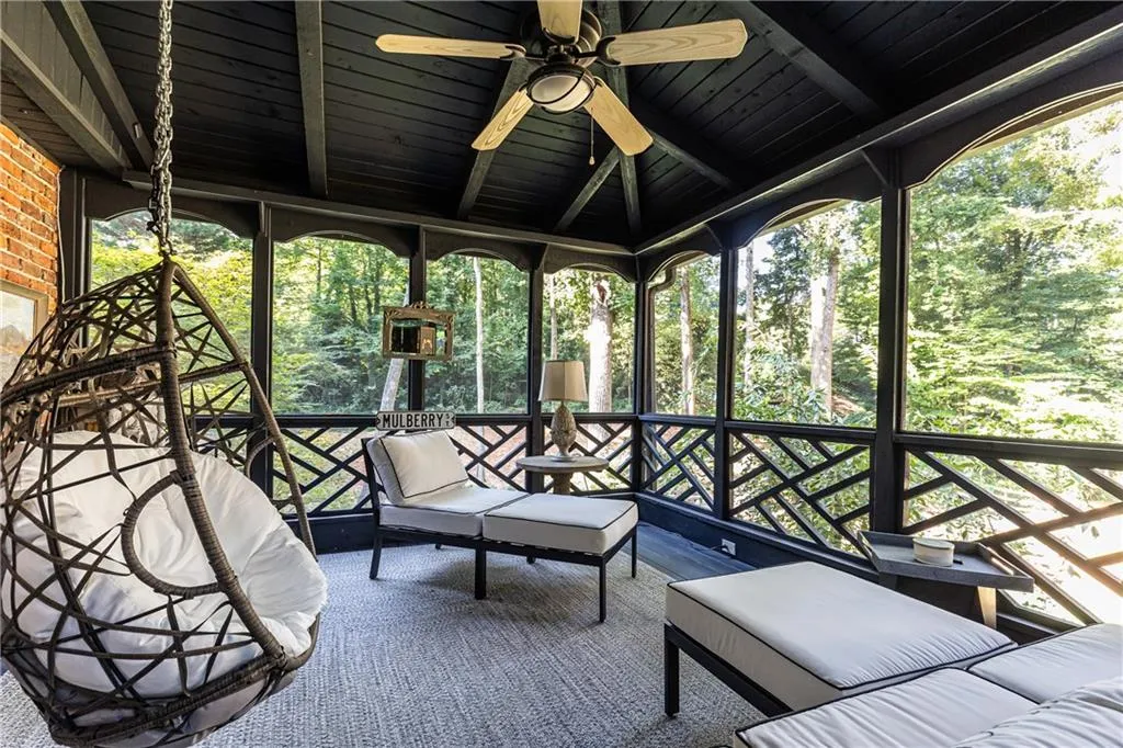 7220 Twin Branch Road, Atlanta, Georgia 30328, 4 Bedrooms Bedrooms, ,2 BathroomsBathrooms,Residential,Sold,7220 Twin Branch Road,7444086