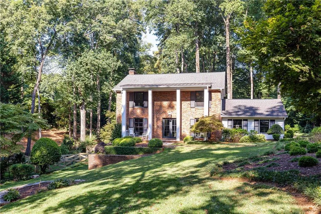 7220 Twin Branch Road, Atlanta, Georgia 30328, 4 Bedrooms Bedrooms, ,2 BathroomsBathrooms,Residential,Sold,7220 Twin Branch Road,7444086