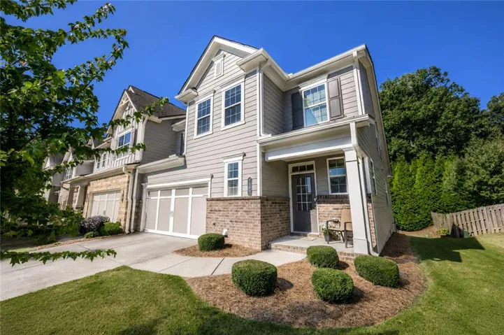 2790 Laurel Gate Lane