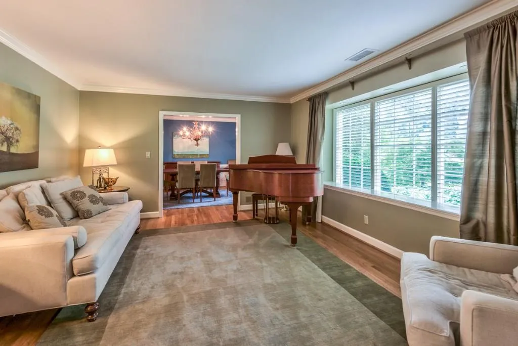 4637 Tall Pines Drive Nw, Atlanta, Georgia 30327, 5 Bedrooms Bedrooms, ,4 BathroomsBathrooms,Residential,Sold,4637 Tall Pines Drive Nw,5565387