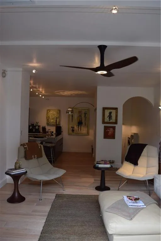 145 15th Street Ne Unit 207, Atlanta, Georgia 30309, 1 Bedroom Bedrooms, ,1 BathroomBathrooms,Residential,Sold,145 15th Street Ne Unit 207,5893122
