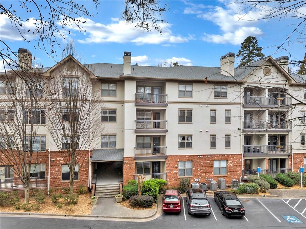 5559 Glenridge Drive Drive Unit 1303, Atlanta, Georgia 30342, 2 Bedrooms Bedrooms, ,2 BathroomsBathrooms,Residential,Sold,5559 Glenridge Drive Drive Unit 1303,7337240