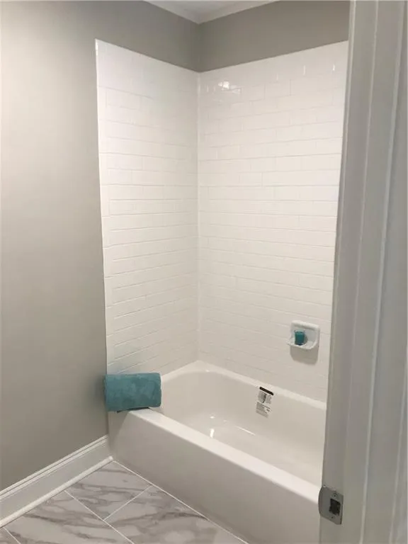 1000 Camden Court Nw, Sandy Springs, Georgia 30327, 2 Bedrooms Bedrooms, ,2 BathroomsBathrooms,Residential,Sold,1000 Camden Court Nw,6508583