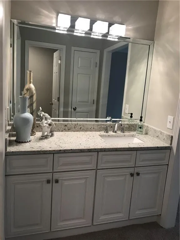 1000 Camden Court Nw, Sandy Springs, Georgia 30327, 2 Bedrooms Bedrooms, ,2 BathroomsBathrooms,Residential,Sold,1000 Camden Court Nw,6508583