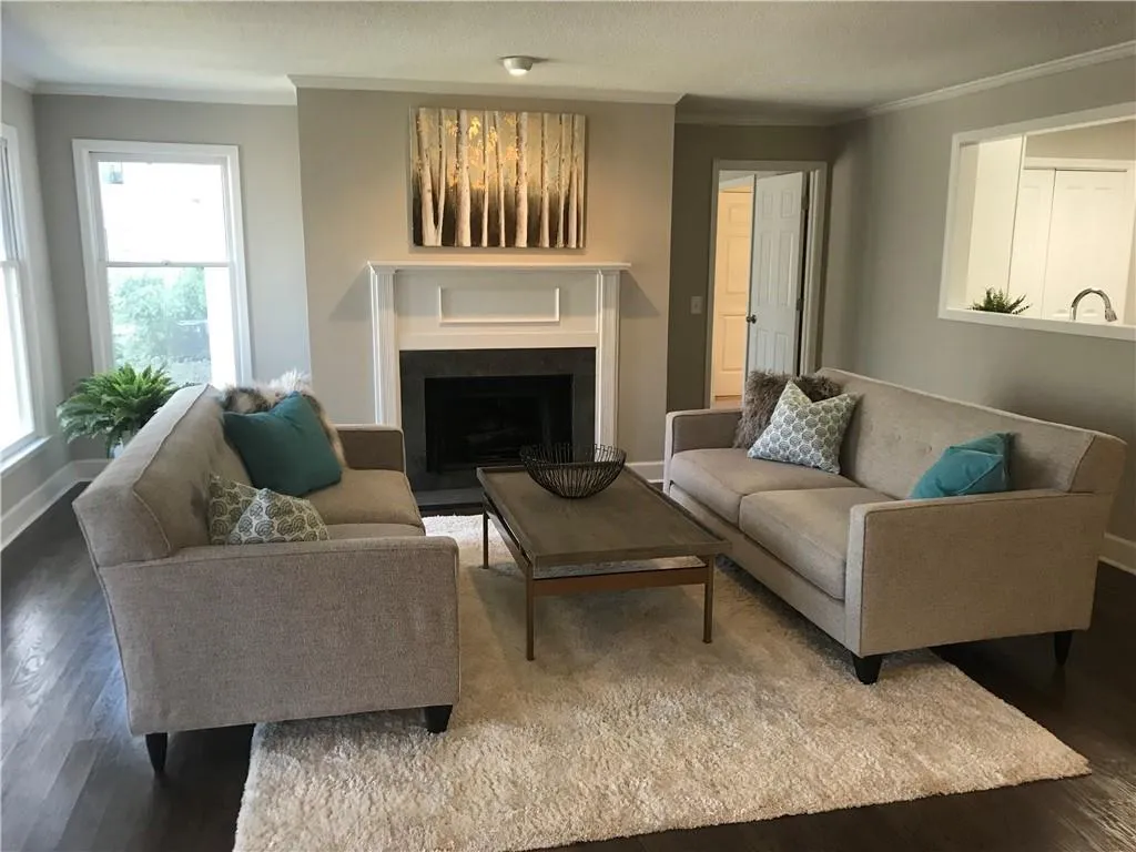 1000 Camden Court Nw, Sandy Springs, Georgia 30327, 2 Bedrooms Bedrooms, ,2 BathroomsBathrooms,Residential,Sold,1000 Camden Court Nw,6508583