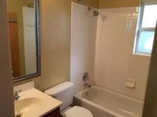 6940 Roswell Road Unit 9 D, Sandy Springs, Georgia 30328, 2 Bedrooms Bedrooms, ,1 BathroomBathrooms,Residential,Sold,6940 Roswell Road Unit 9 D,5771137