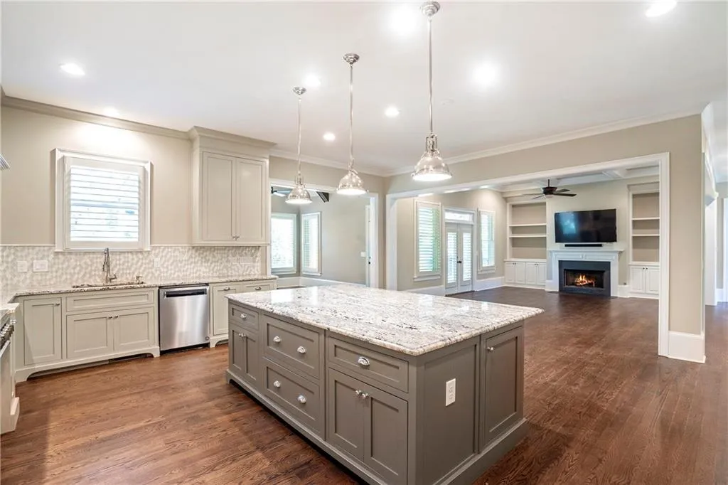 254 Elden Drive, Atlanta, Georgia 30342, 6 Bedrooms Bedrooms, ,6 BathroomsBathrooms,Residential,Sold,254 Elden Drive,7112681