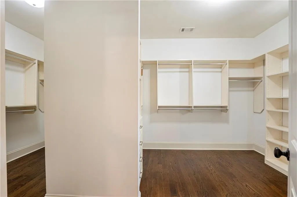 254 Elden Drive, Atlanta, Georgia 30342, 6 Bedrooms Bedrooms, ,6 BathroomsBathrooms,Residential,Sold,254 Elden Drive,7112681