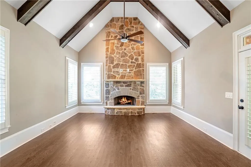 254 Elden Drive, Atlanta, Georgia 30342, 6 Bedrooms Bedrooms, ,6 BathroomsBathrooms,Residential,Sold,254 Elden Drive,7112681