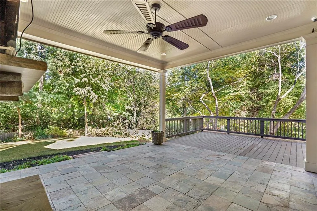 254 Elden Drive, Atlanta, Georgia 30342, 6 Bedrooms Bedrooms, ,6 BathroomsBathrooms,Residential,Sold,254 Elden Drive,7112681