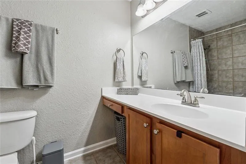 135 N River Drive Unit G, Atlanta, Georgia 30350, 2 Bedrooms Bedrooms, ,2 BathroomsBathrooms,Residential,For Sale,135 N River Drive Unit G,7617151
