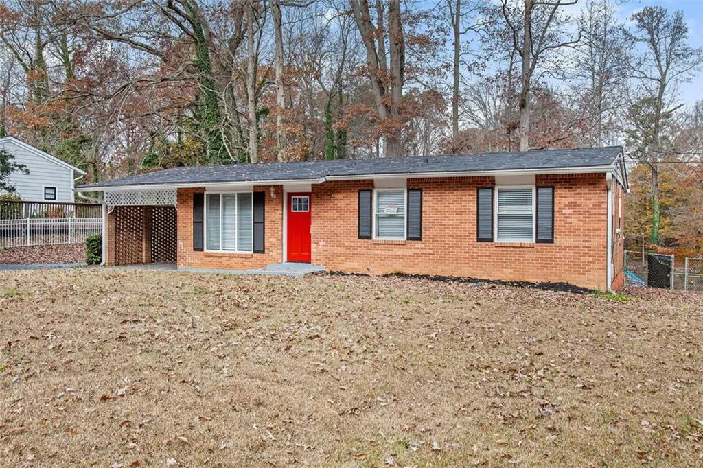 2707 Crescendo Drive Nw, Atlanta, Georgia 30318, 3 Bedrooms Bedrooms, ,1 BathroomBathrooms,Residential,For Sale,2707 Crescendo Drive Nw,7496831