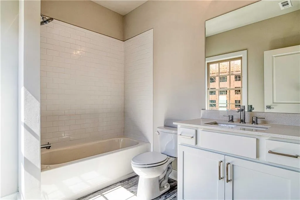 6079 Boylston Drive Ne Unit 10, Sandy Springs, Georgia 30328, 3 Bedrooms Bedrooms, ,3 BathroomsBathrooms,Residential,Sold,6079 Boylston Drive Ne Unit 10,6558901