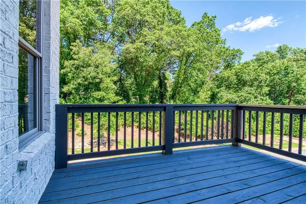 6079 Boylston Drive Ne Unit 10, Sandy Springs, Georgia 30328, 3 Bedrooms Bedrooms, ,3 BathroomsBathrooms,Residential,Sold,6079 Boylston Drive Ne Unit 10,6558901