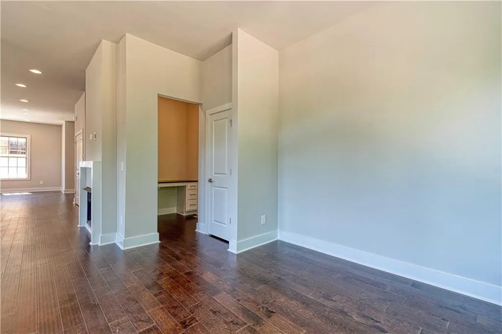 6079 Boylston Drive Ne Unit 10, Sandy Springs, Georgia 30328, 3 Bedrooms Bedrooms, ,3 BathroomsBathrooms,Residential,Sold,6079 Boylston Drive Ne Unit 10,6558901