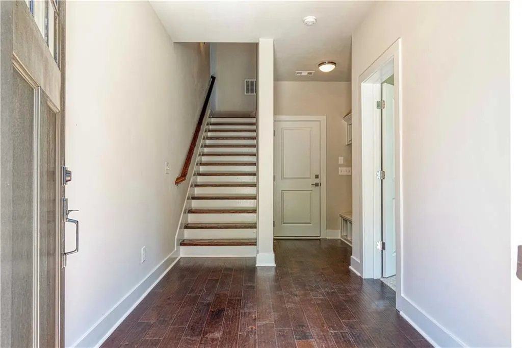 6079 Boylston Drive Ne Unit 10, Sandy Springs, Georgia 30328, 3 Bedrooms Bedrooms, ,3 BathroomsBathrooms,Residential,Sold,6079 Boylston Drive Ne Unit 10,6558901