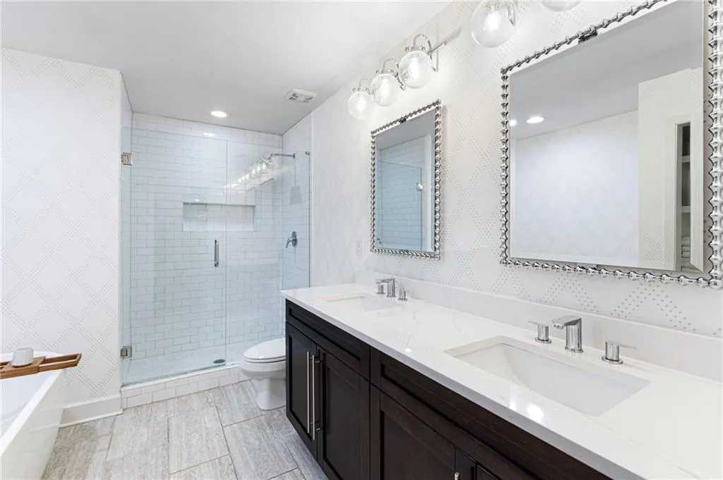 7173 Riverside Drive, Atlanta, Georgia 30328, 4 Bedrooms Bedrooms, ,2 BathroomsBathrooms,Residential,Sold,7173 Riverside Drive,7067984