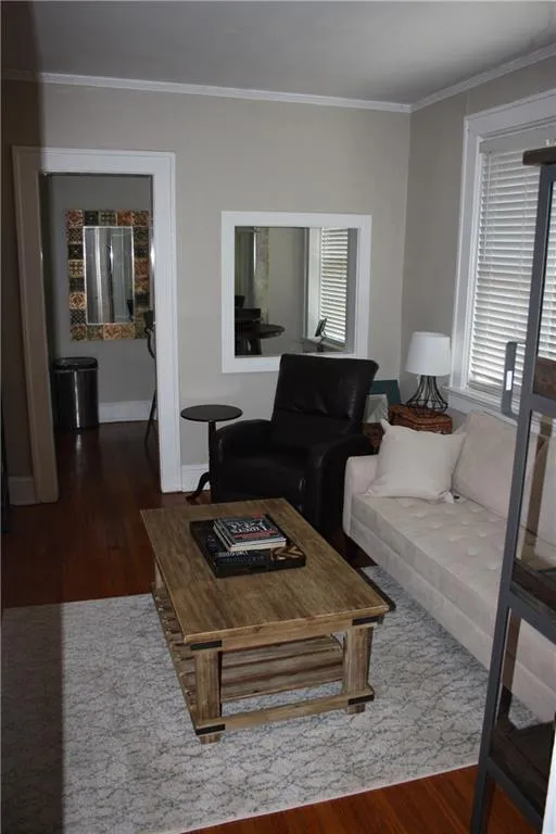 70 Sheridan Drive Ne Unit 2, Atlanta, Georgia 30305, 1 Bedroom Bedrooms, ,1 BathroomBathrooms,Residential,Sold,70 Sheridan Drive Ne Unit 2,5847539
