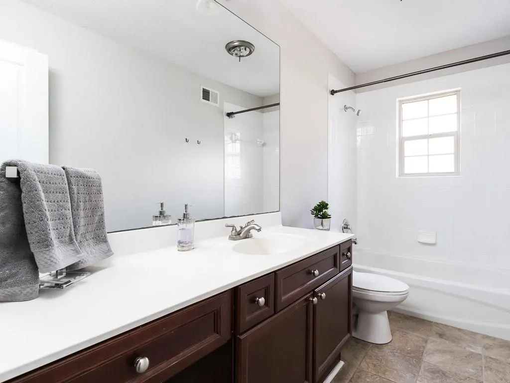 750 Ne Dalrymple Road Unit M3, Atlanta, Georgia 30328, 3 Bedrooms Bedrooms, ,2 BathroomsBathrooms,Residential,Sold,750 Ne Dalrymple Road Unit M3,5800354