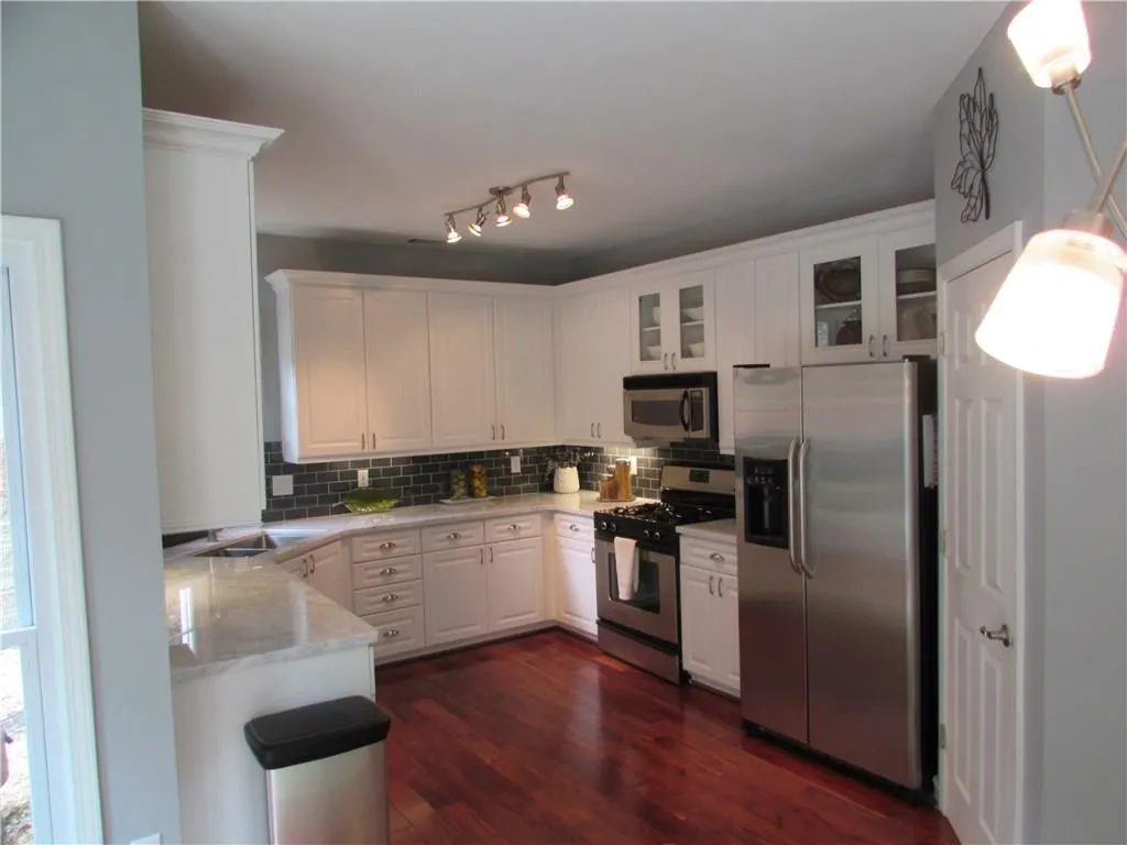 224 Spalding Gates Drive, Atlanta, Georgia 30328, 3 Bedrooms Bedrooms, ,3 BathroomsBathrooms,Residential,Sold,224 Spalding Gates Drive,5711015