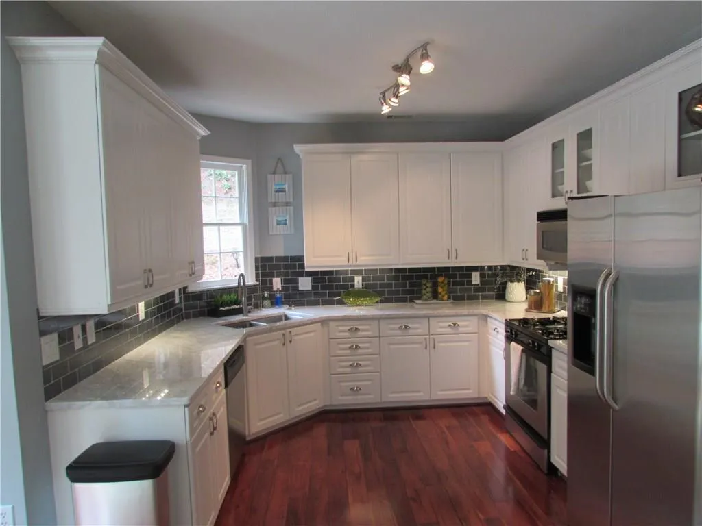 224 Spalding Gates Drive, Atlanta, Georgia 30328, 3 Bedrooms Bedrooms, ,3 BathroomsBathrooms,Residential,Sold,224 Spalding Gates Drive,5711015