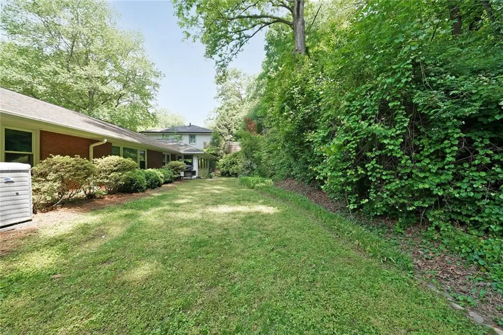 6835 Castleton Drive, Sandy Springs, Georgia 30328, 4 Bedrooms Bedrooms, ,3 BathroomsBathrooms,Residential,Sold,6835 Castleton Drive,7570916