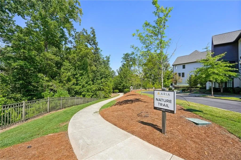 6774 Encore Boulevard, Sandy Springs, Georgia 30328, 3 Bedrooms Bedrooms, ,3 BathroomsBathrooms,Residential,Sold,6774 Encore Boulevard,7451637
