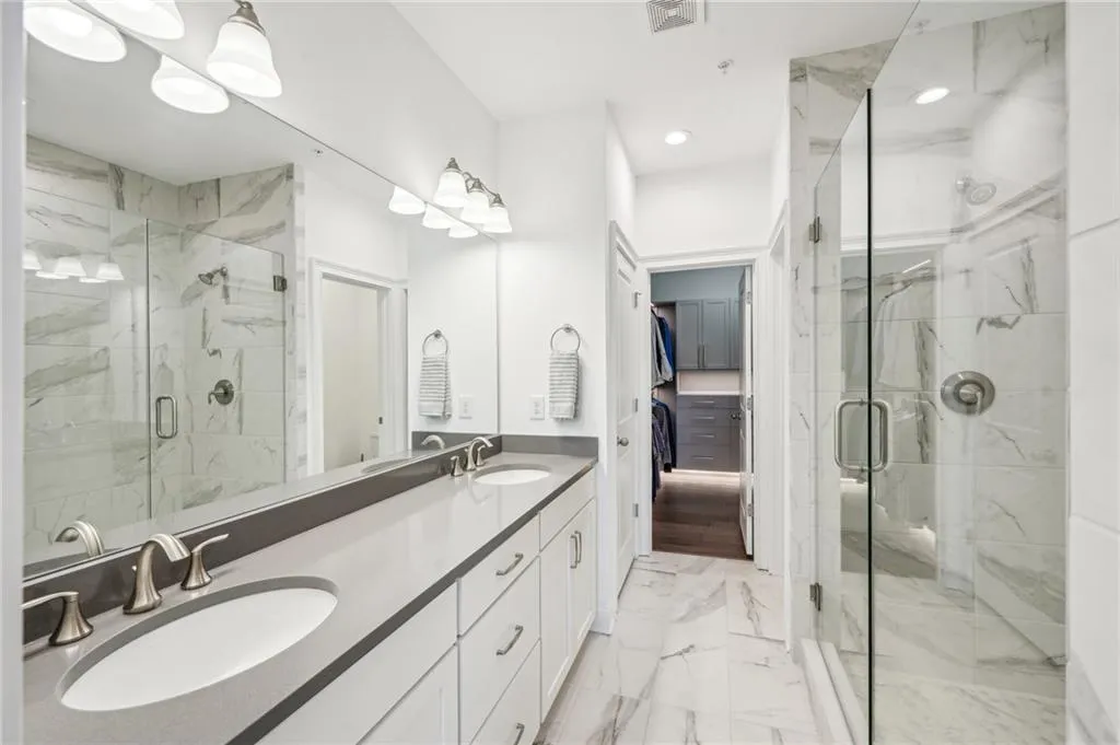 6774 Encore Boulevard, Sandy Springs, Georgia 30328, 3 Bedrooms Bedrooms, ,3 BathroomsBathrooms,Residential,Sold,6774 Encore Boulevard,7451637