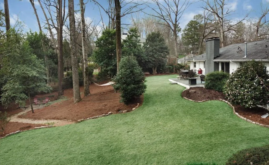 395 Highbrook Drive, Atlanta, Georgia 30342, 4 Bedrooms Bedrooms, ,3 BathroomsBathrooms,Residential,Sold,395 Highbrook Drive,6685497