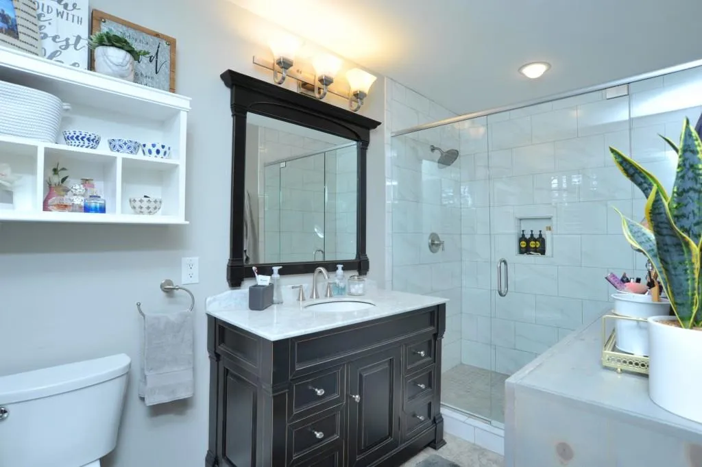 395 Highbrook Drive, Atlanta, Georgia 30342, 4 Bedrooms Bedrooms, ,3 BathroomsBathrooms,Residential,Sold,395 Highbrook Drive,6685497