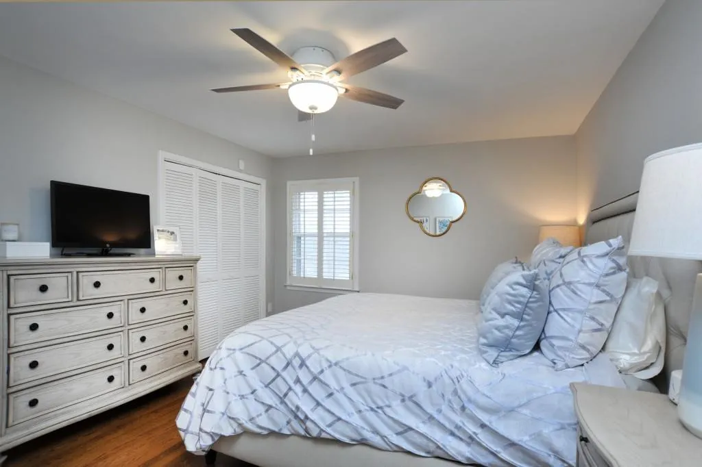 395 Highbrook Drive, Atlanta, Georgia 30342, 4 Bedrooms Bedrooms, ,3 BathroomsBathrooms,Residential,Sold,395 Highbrook Drive,6685497