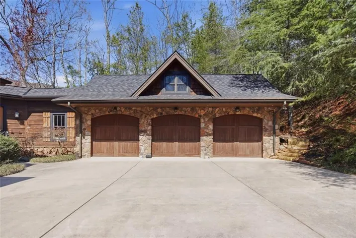 124 Wilderness Way, Ellijay, Georgia 30536
