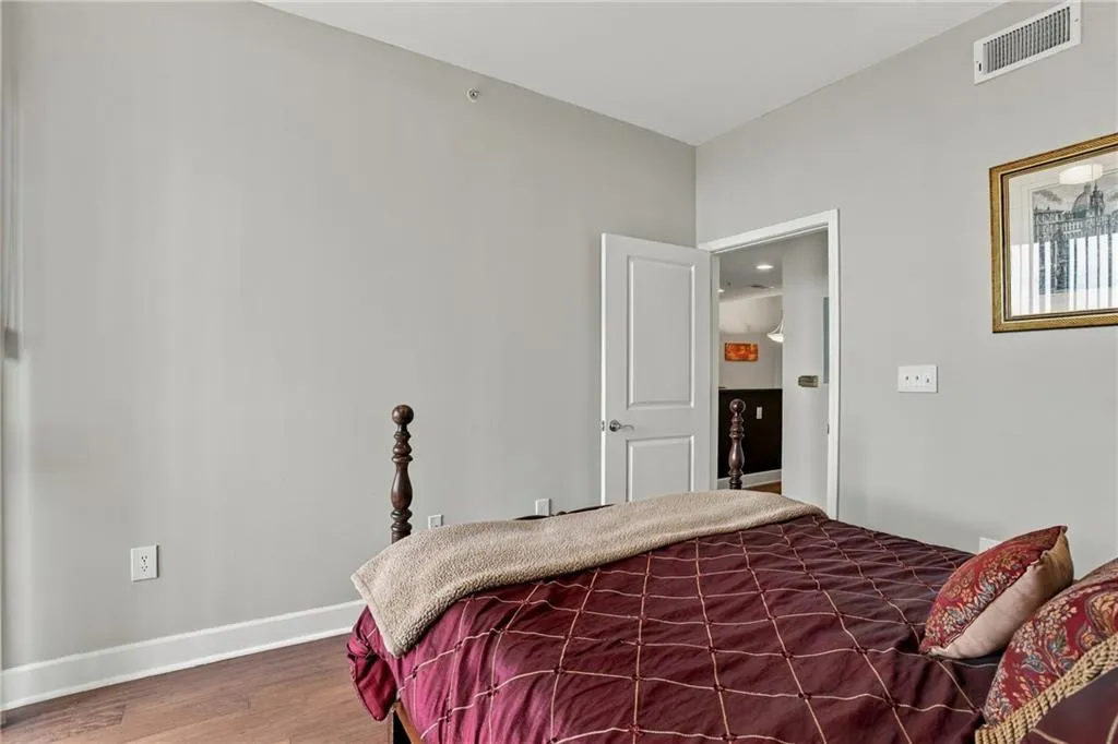 3040 Peachtree Road Nw Unit 709, Atlanta, Georgia 30305, 1 Bedroom Bedrooms, 0 ,1 BathroomBathrooms,Residential,For Sale,3040 Peachtree Road Nw Unit 709,7840137