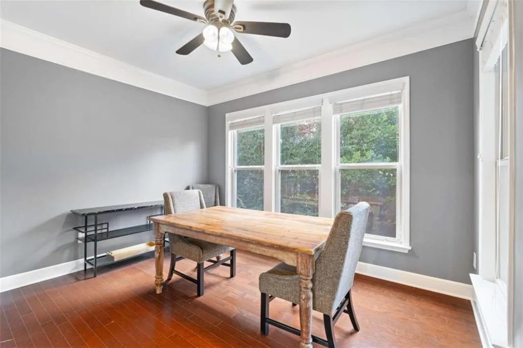 995 Sibley Lane, Atlanta, Georgia 30324, 4 Bedrooms Bedrooms, ,3 BathroomsBathrooms,Residential,For Sale,995 Sibley Lane,7622581