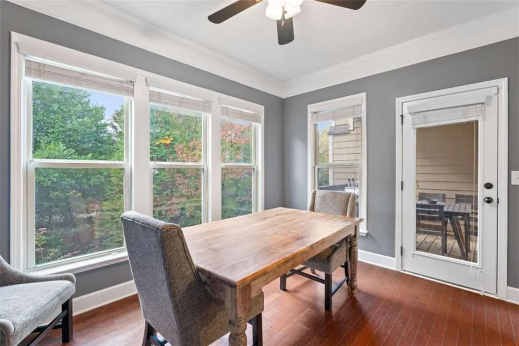 995 Sibley Lane, Atlanta, Georgia 30324, 4 Bedrooms Bedrooms, ,3 BathroomsBathrooms,Residential,For Sale,995 Sibley Lane,7622581