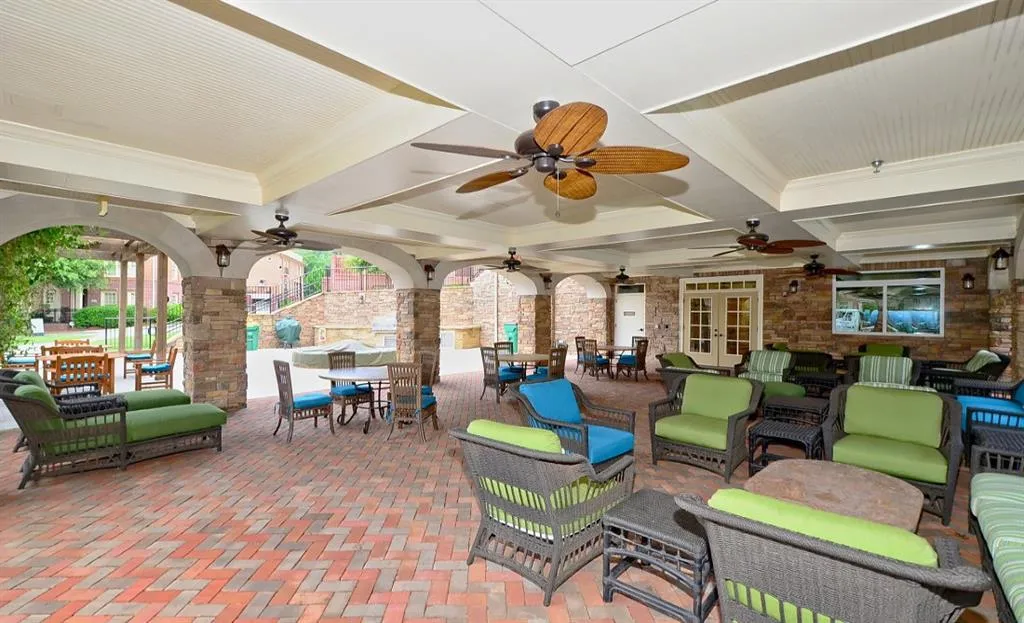 200 River Vista Drive Unit 308, Atlanta, Georgia 30339, 2 Bedrooms Bedrooms, ,2 BathroomsBathrooms,Residential,Sold,200 River Vista Drive Unit 308,5666291