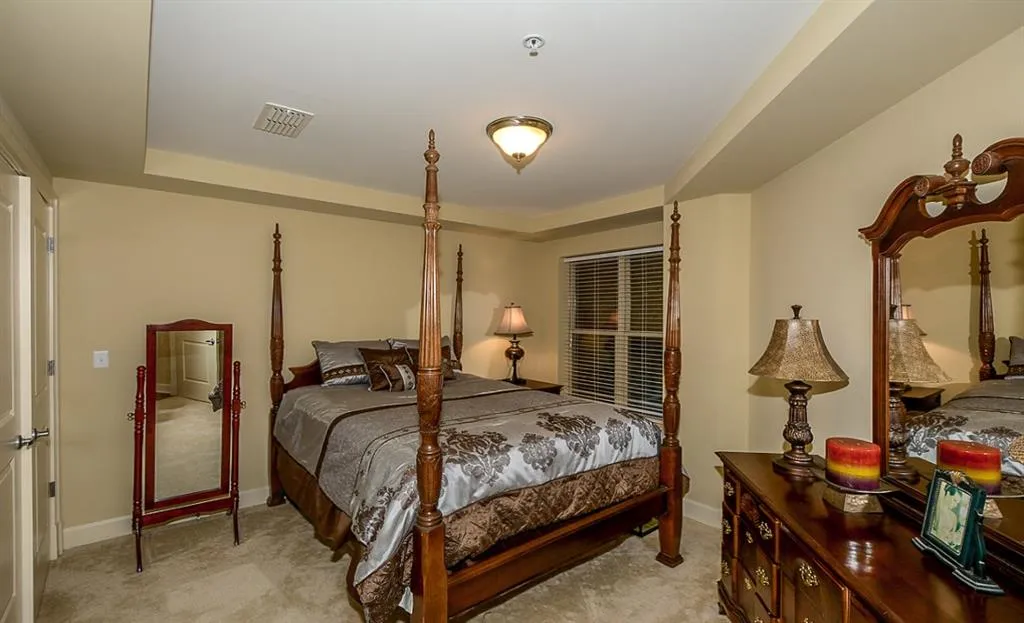 200 River Vista Drive Unit 308, Atlanta, Georgia 30339, 2 Bedrooms Bedrooms, ,2 BathroomsBathrooms,Residential,Sold,200 River Vista Drive Unit 308,5666291