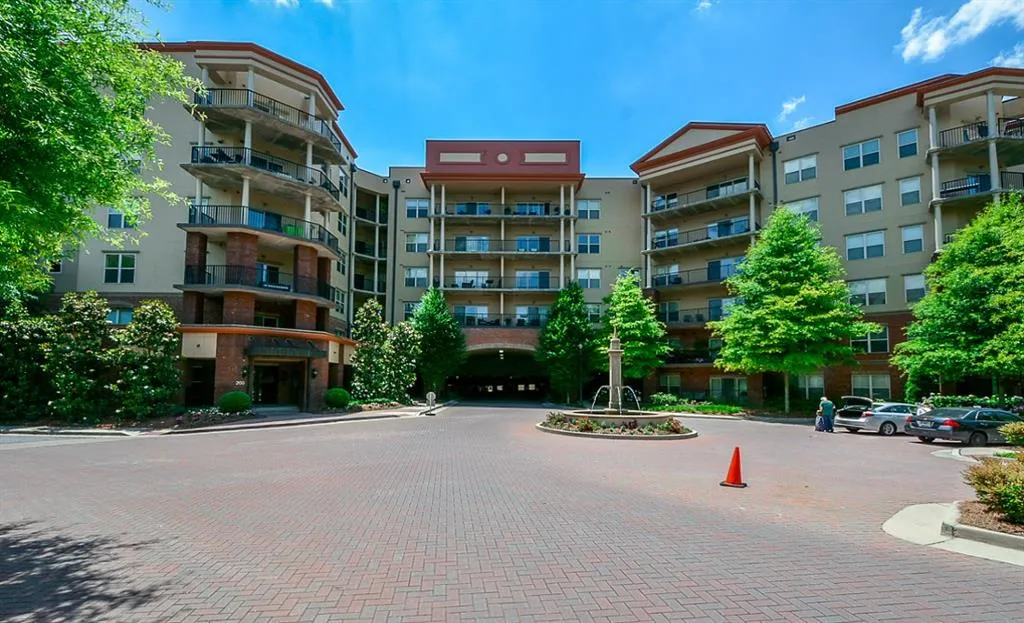 200 River Vista Drive Unit 308, Atlanta, Georgia 30339, 2 Bedrooms Bedrooms, ,2 BathroomsBathrooms,Residential,Sold,200 River Vista Drive Unit 308,5666291