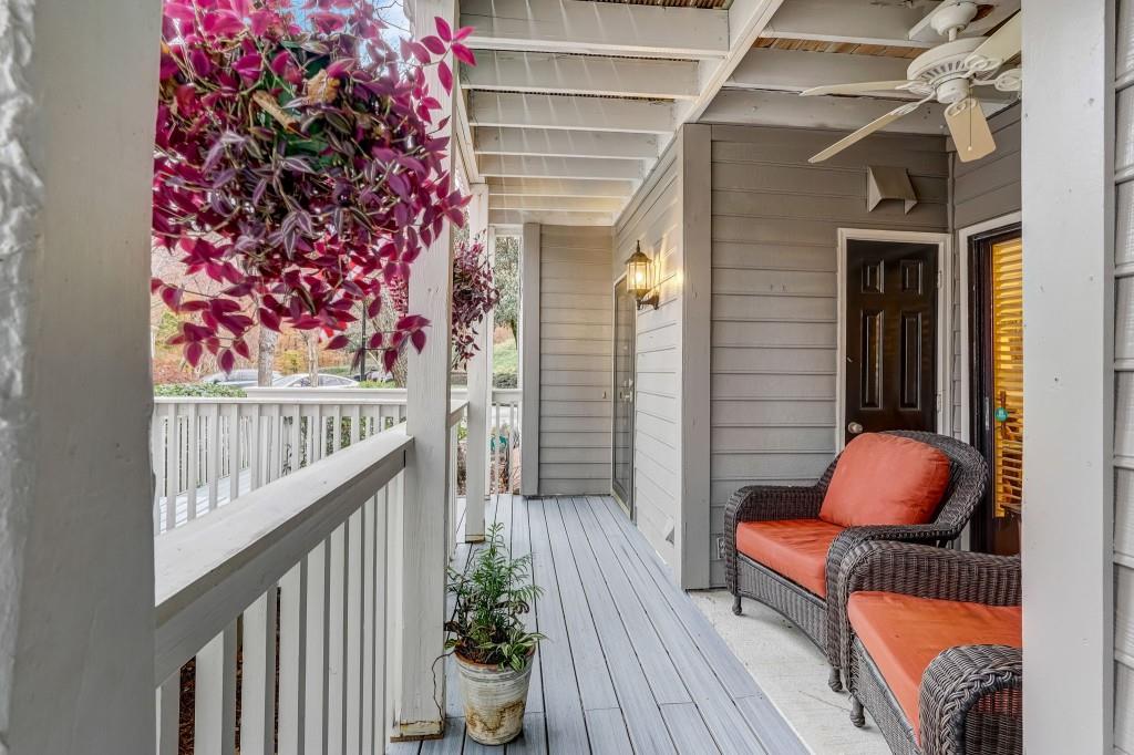 201 Bainbridge Drive, Sandy Springs, Georgia 30327, 1 Bedroom Bedrooms, ,1 BathroomBathrooms,Residential,Sold,201 Bainbridge Drive,7308790