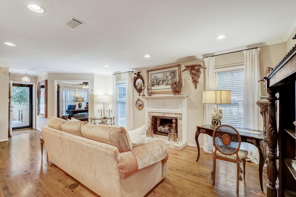 201 Bainbridge Drive, Sandy Springs, Georgia 30327, 1 Bedroom Bedrooms, ,1 BathroomBathrooms,Residential,Sold,201 Bainbridge Drive,7308790