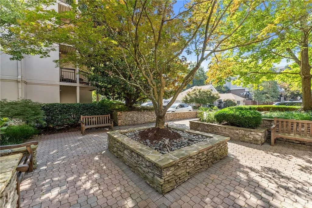 1406 River Green Drive Nw, Atlanta, Georgia 30327, 1 Bedroom Bedrooms, ,1 BathroomBathrooms,Residential,For Sale,1406 River Green Drive Nw,7651478