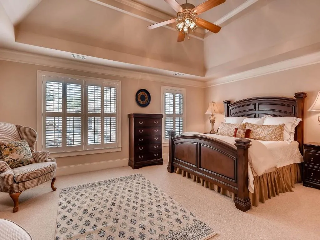 191 Mystic Court, Atlanta, Georgia 30342, 4 Bedrooms Bedrooms, ,3 BathroomsBathrooms,Residential,Sold,191 Mystic Court,5883102