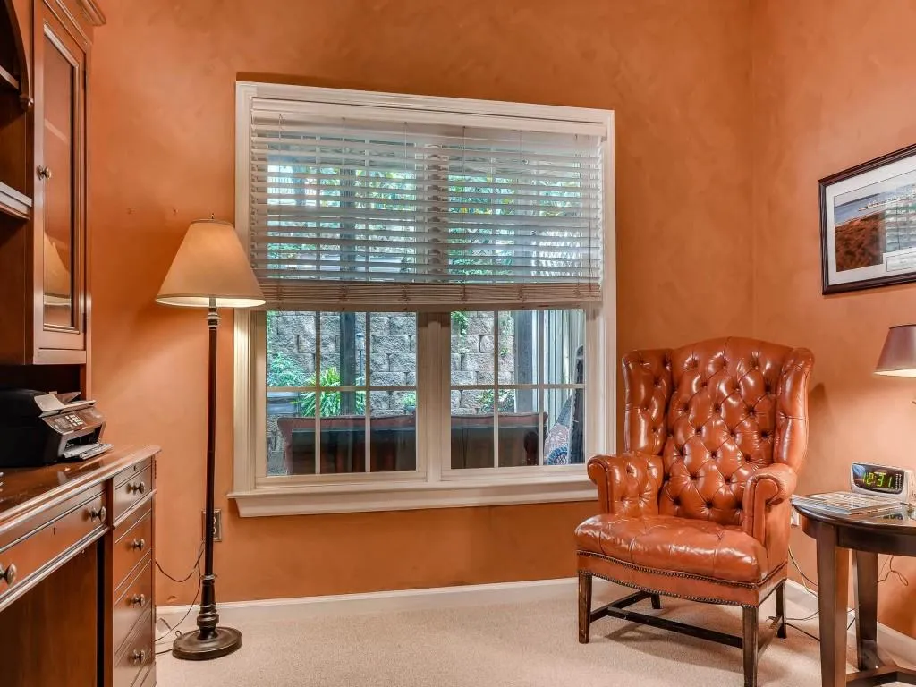 191 Mystic Court, Atlanta, Georgia 30342, 4 Bedrooms Bedrooms, ,3 BathroomsBathrooms,Residential,Sold,191 Mystic Court,5883102