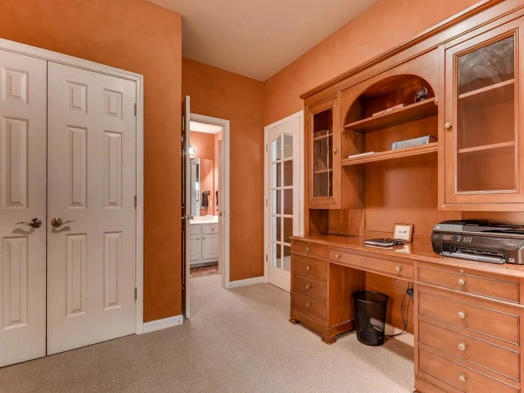 191 Mystic Court, Atlanta, Georgia 30342, 4 Bedrooms Bedrooms, ,3 BathroomsBathrooms,Residential,Sold,191 Mystic Court,5883102