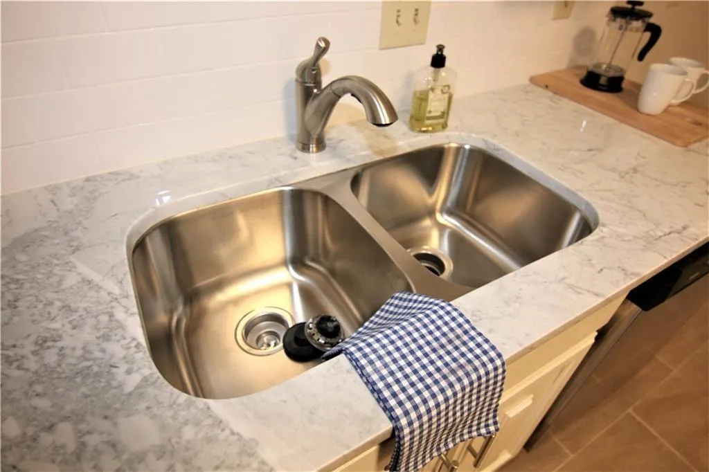 470 The North Chace, Atlanta, Georgia 30328, 3 Bedrooms Bedrooms, ,2 BathroomsBathrooms,Residential,Sold,470 The North Chace,5955065