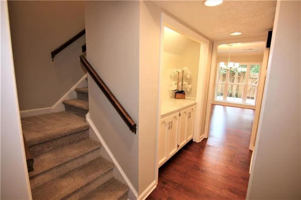 470 The North Chace, Atlanta, Georgia 30328, 3 Bedrooms Bedrooms, ,2 BathroomsBathrooms,Residential,Sold,470 The North Chace,5955065