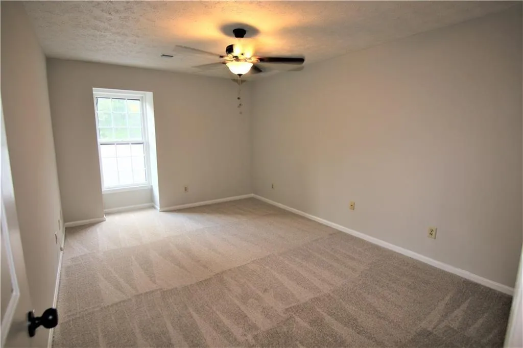 470 The North Chace, Atlanta, Georgia 30328, 3 Bedrooms Bedrooms, ,2 BathroomsBathrooms,Residential,Sold,470 The North Chace,5955065