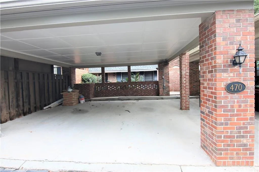 470 The North Chace, Atlanta, Georgia 30328, 3 Bedrooms Bedrooms, ,2 BathroomsBathrooms,Residential,Sold,470 The North Chace,5955065